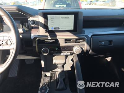 2025 Toyota 4Runner SR5 - zdjęcie 11 z 24 - miniatura