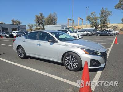 2025 Nissan Altima SV - zdjęcie 3 z 30 - miniatura