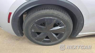 2023 Toyota Prius LE - zdjęcie 32 z 40 - miniatura