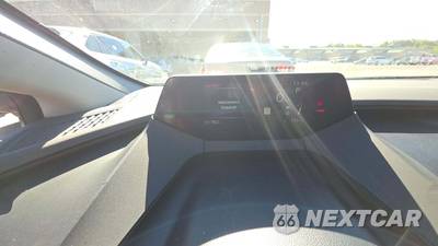 2025 Toyota Prius LE - zdjęcie 18 z 23 - miniatura
