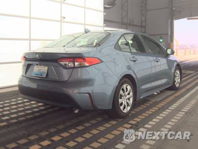 2025 Toyota Corolla LE Sedan - zdjęcie 4 z 29 - miniatura