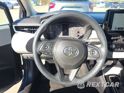 2025 Toyota Corolla LE Sedan - zdjęcie 10 z 29 - miniatura