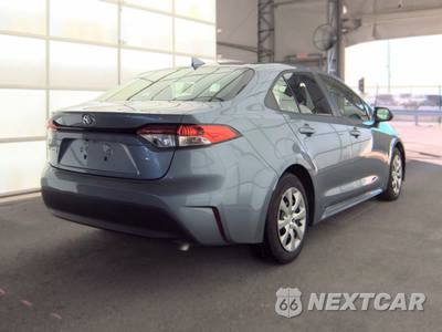2025 Toyota Corolla LE Sedan - zdjęcie 4 z 38 - miniatura
