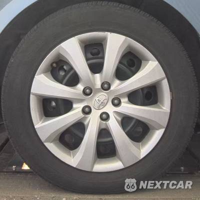 2025 Toyota Corolla LE Sedan - zdjęcie 33 z 38 - miniatura