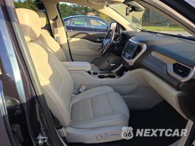 2019 GMC Acadia Denali 5SA - zdjęcie 8 z 25 - miniatura