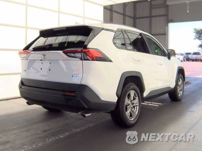 2025 Toyota RAV4 Hybrid XLE - zdjęcie 4 z 21 - miniatura