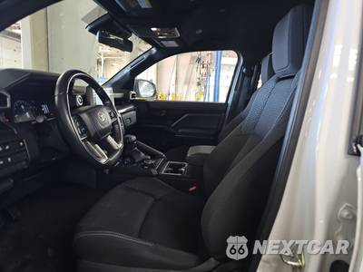 2025 Toyota 4Runner SR5 - zdjęcie 7 z 26 - miniatura