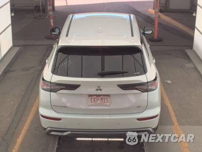 2025 Mitsubishi Outlander SE - zdjęcie 5 z 32 - miniatura