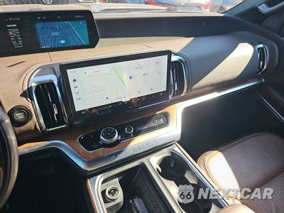 2025 Ford Expedition MAX King Ranch - zdjęcie 11 z 32 - miniatura