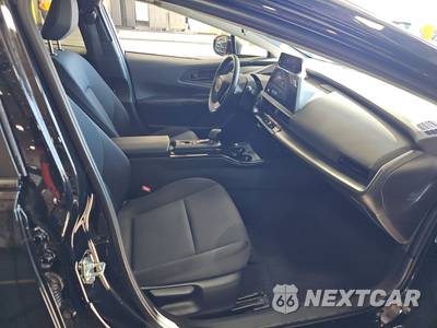 2025 Toyota Prius LE - zdjęcie 8 z 47 - miniatura