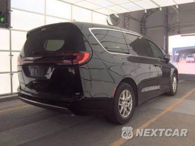 2024 Chrysler Pacifica Touring L 121.6" WB - zdjęcie 4 z 31 - miniatura