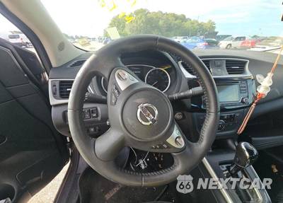 2018 Nissan Sentra SV - zdjęcie 7 z 12 - miniatura