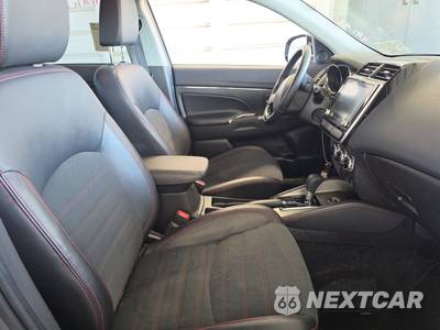 2025 Mitsubishi Outlander Sport 2.0 S - zdjęcie 8 z 29 - miniatura