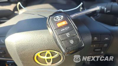 2025 Toyota Camry LE - zdjęcie 20 z 30 - miniatura
