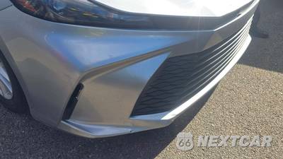 2025 Toyota Camry LE - zdjęcie 25 z 30 - miniatura