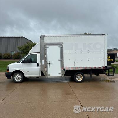2019 Chevrolet Express 3500 Cutaway 1WT DRW - zdjęcie 2 z 22 - miniatura