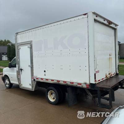 2019 Chevrolet Express 3500 Cutaway 1WT DRW - zdjęcie 3 z 22 - miniatura