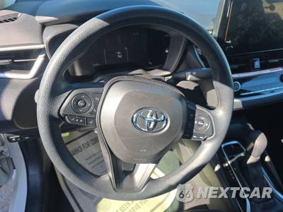 2026 Toyota Corolla LE Sedan - zdjęcie 10 z 23 - miniatura