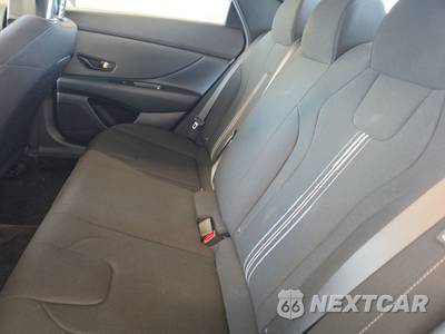 2026 Hyundai Elantra SEL Sport - zdjęcie 13 z 32 - miniatura