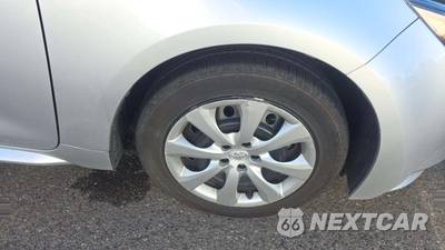 2025 Toyota Corolla LE Sedan - zdjęcie 25 z 31 - miniatura