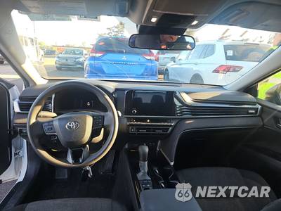 2025 Toyota Camry LE - zdjęcie 11 z 28 - miniatura