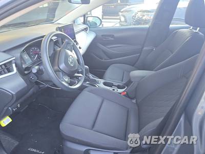 2025 Toyota Corolla LE Sedan - zdjęcie 7 z 28 - miniatura