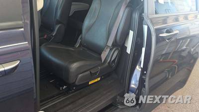 2024 Kia Carnival MPV LX w/ Seat Package 121.7" WB - zdjęcie 41 z 50 - miniatura