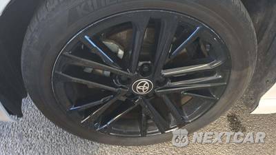 2025 Toyota Camry SE - zdjęcie 33 z 36 - miniatura