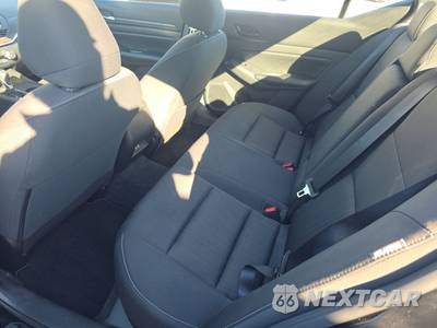 2025 Nissan Altima SV - zdjęcie 13 z 25 - miniatura