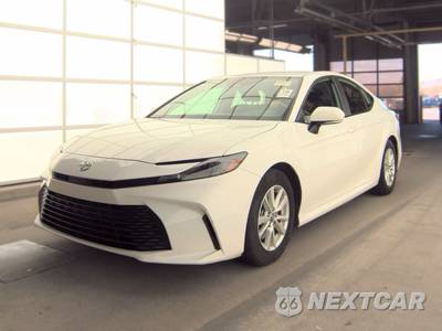 2025 Toyota Camry LE - zdjęcie 1 z 28 - miniatura