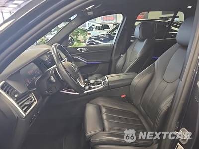 2021 BMW X5 Sports Activity Vehicle xDrive40i - zdjęcie 13 z 22 - miniatura
