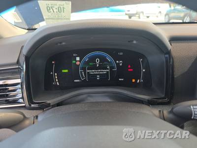 2025 Toyota Camry LE - zdjęcie 12 z 32 - miniatura