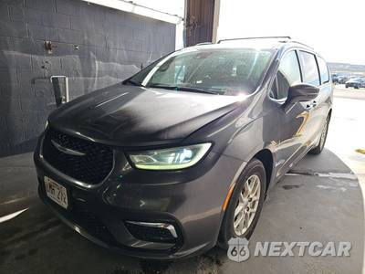 2021 Chrysler Pacifica Touring L 121.6" WB