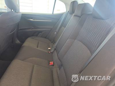 2025 Toyota Camry LE - zdjęcie 13 z 30 - miniatura