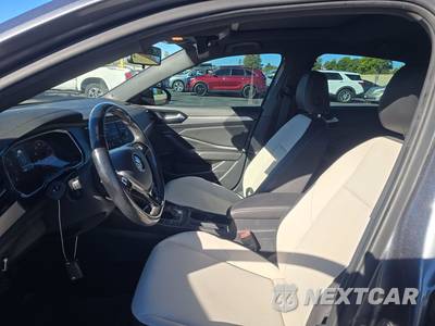 2021 Volkswagen Jetta R-Line - zdjęcie 7 z 30 - miniatura