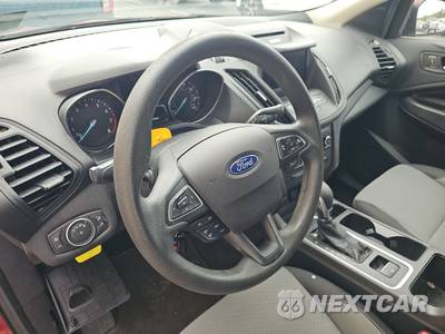 2018 Ford Escape SE - zdjęcie 10 z 26 - miniatura