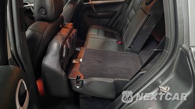 2009 Porsche Cayenne - zdjęcie 78 z 153 - miniatura