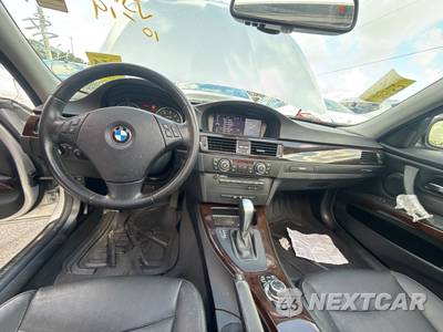 2011 BMW 3 Series Sedan 328i xDrive - zdjęcie 12 z 33 - miniatura