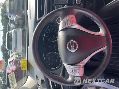 2014 Nissan Rogue SL - zdjęcie 17 z 26 - miniatura