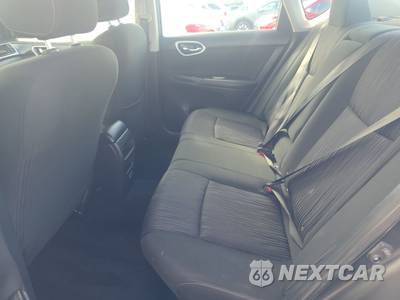 2019 Nissan Sentra SV - zdjęcie 13 z 21 - miniatura