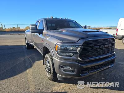 2023 Ram 3500 Limited Crew Cab Long Bed DRW - zdjęcie 3 z 29 - miniatura