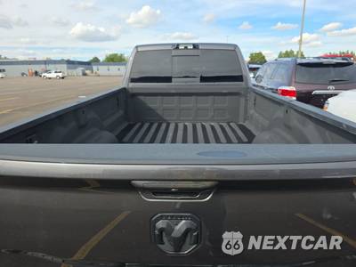 2023 Ram 3500 Limited Crew Cab Long Bed DRW - zdjęcie 17 z 29 - miniatura