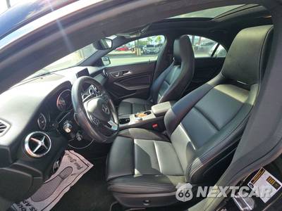 2019 Mercedes-Benz CLA 250 4MATIC - zdjęcie 7 z 29 - miniatura