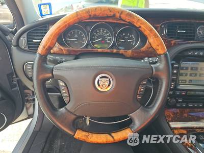 2008 Jaguar XJ8 - zdjęcie 10 z 22 - miniatura