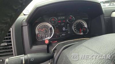 2014 Ram 1500 Laramie Crew Cab Medium Bed - zdjęcie 22 z 33 - miniatura