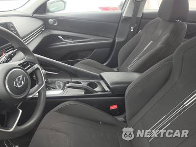 2023 Hyundai Elantra SEL - zdjęcie 7 z 23 - miniatura