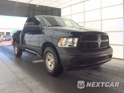 2023 Ram 1500 Classic Tradesman Extended Cab Medium Bed - zdjęcie 3 z 34 - miniatura