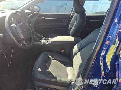 2024 Toyota Camry XSE - zdjęcie 7 z 40 - miniatura
