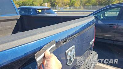 2023 Ram 1500 Classic Tradesman Extended Cab Medium Bed - zdjęcie 28 z 34 - miniatura