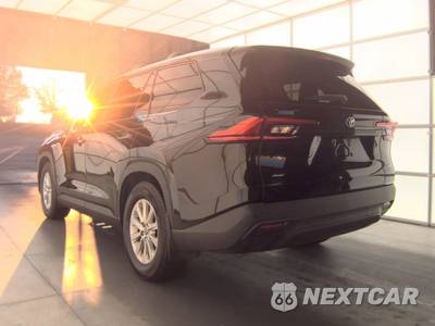2024 Toyota Grand Highlander XLE - zdjęcie 6 z 26 - miniatura